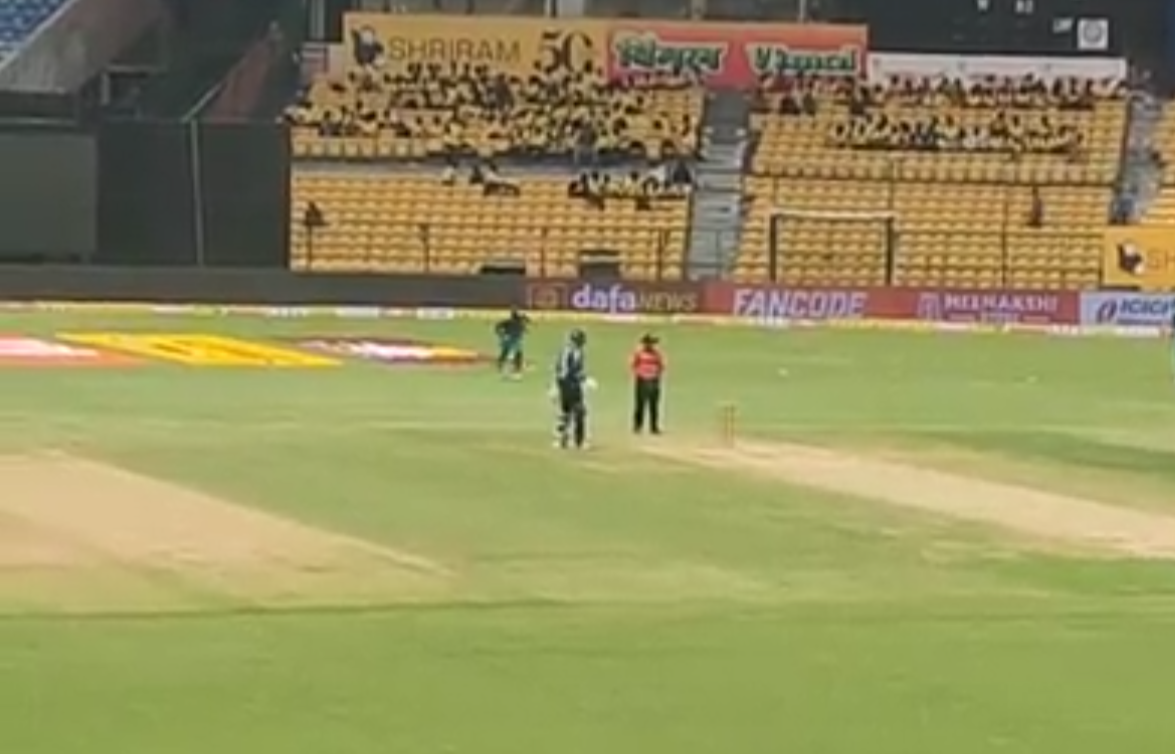Dafanews on-ground ads spotted during Maharaja T20 Trophy at the M. Chinnaswamy Stadium